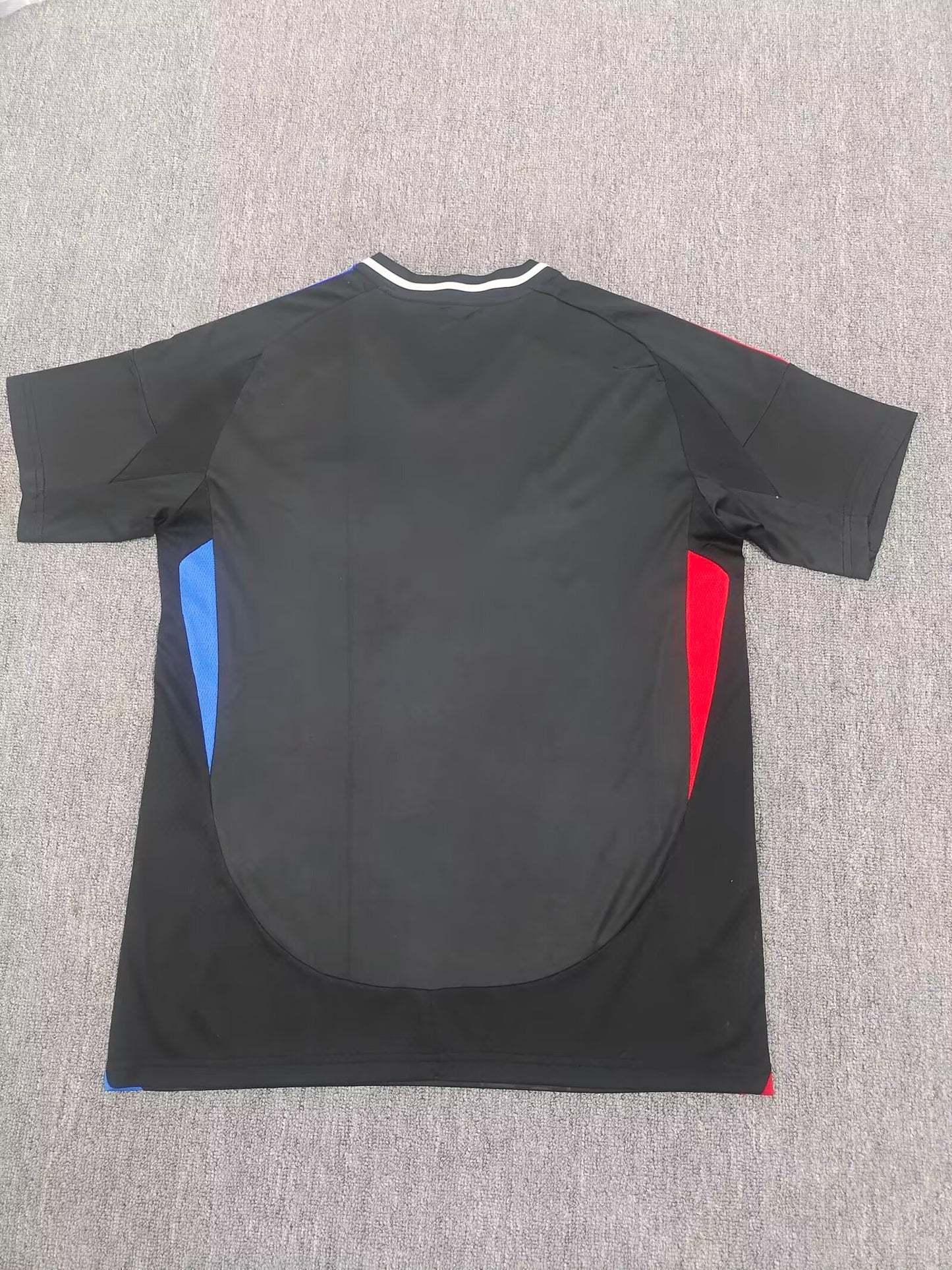 Camisa Lyon 2025